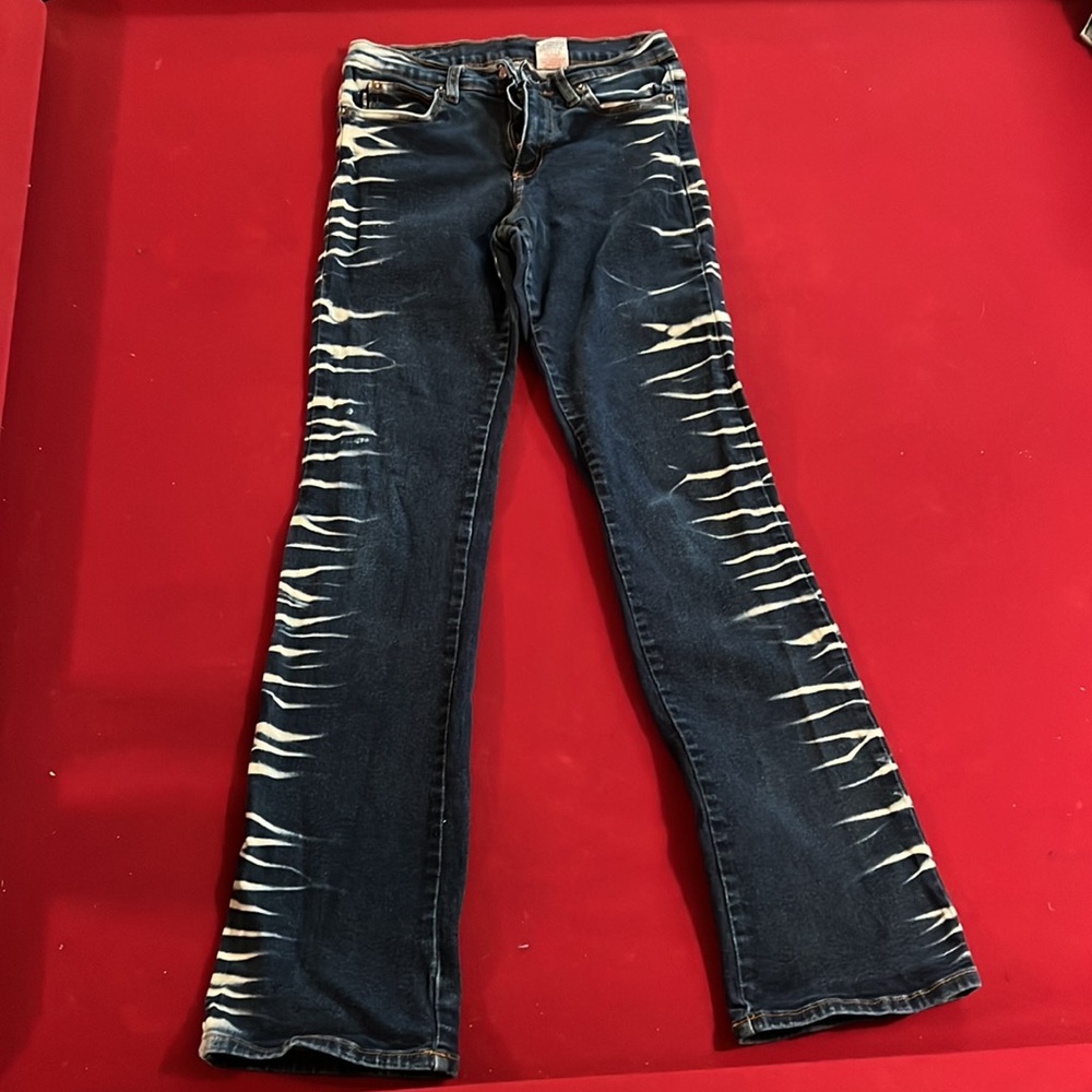 Jeans & Slacks - Picture 5 of 12